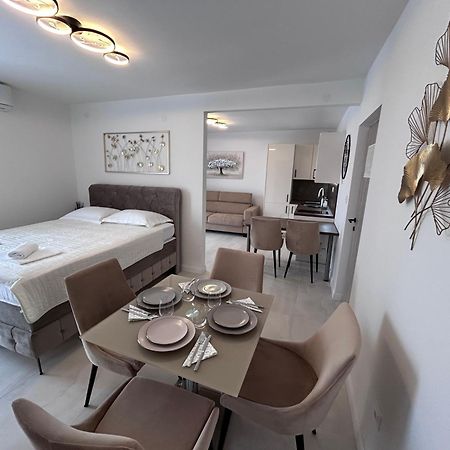 Apartmani Biokovo Makarska Exterior foto